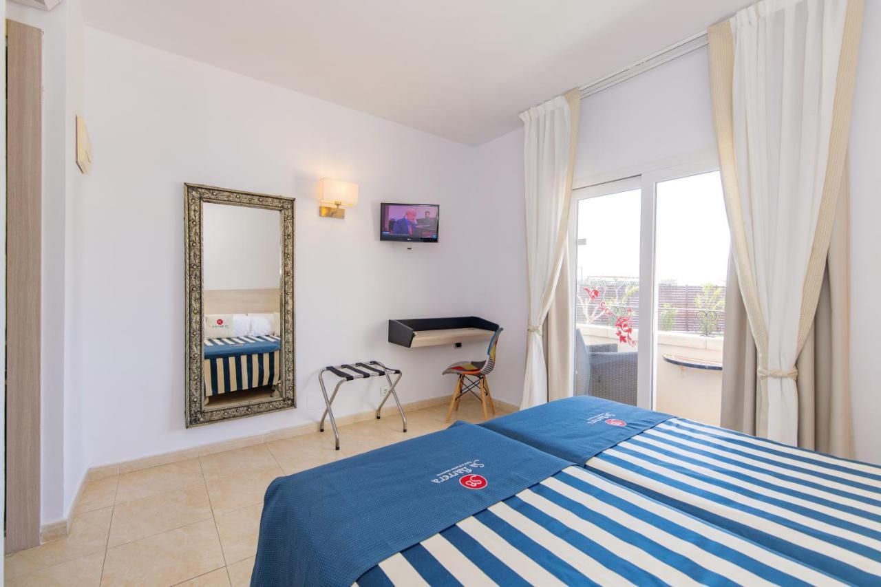 Cala En Porter  Hotel Sa Barrera - Adults Only מראה חיצוני תמונה